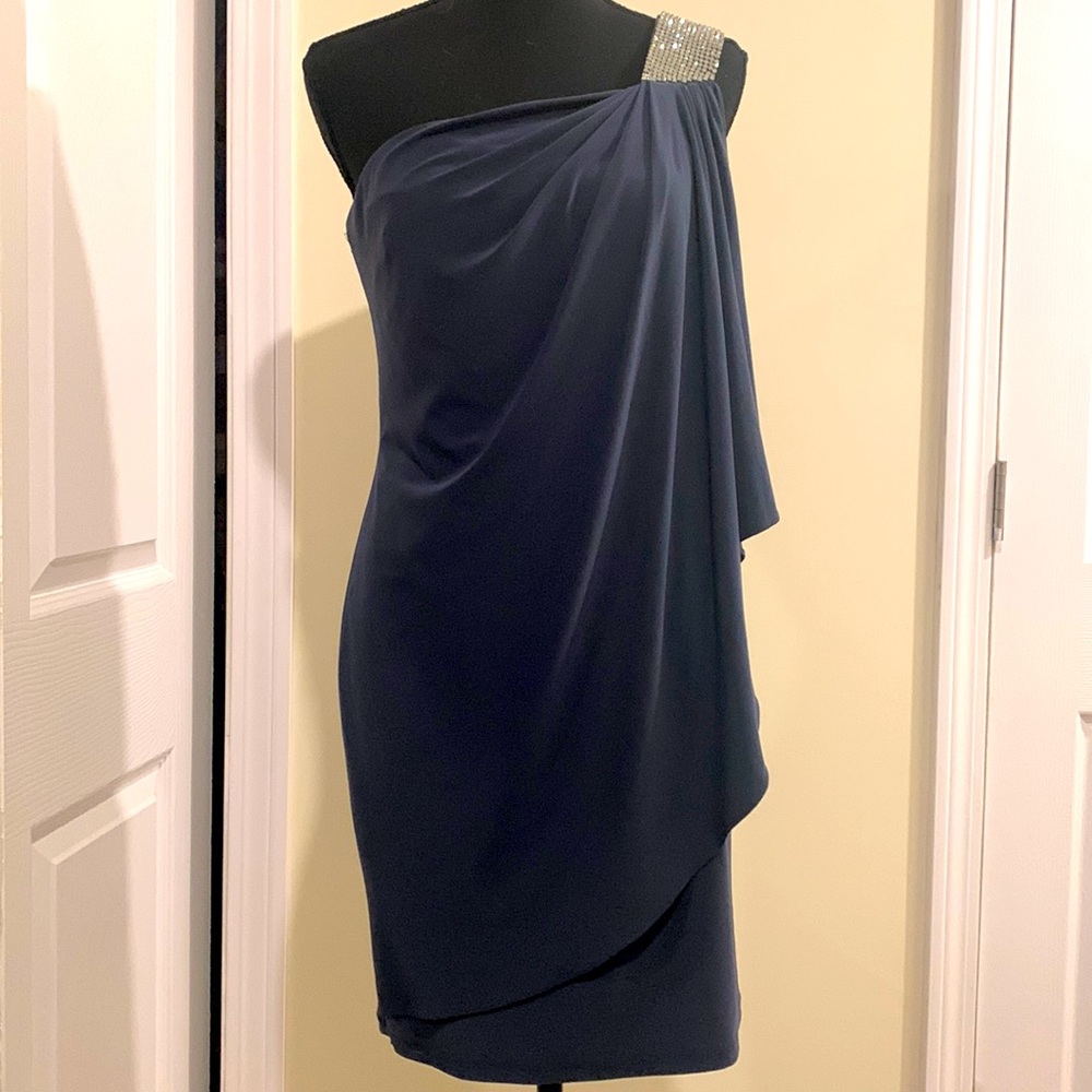 Cache one shoulder dress in gray
